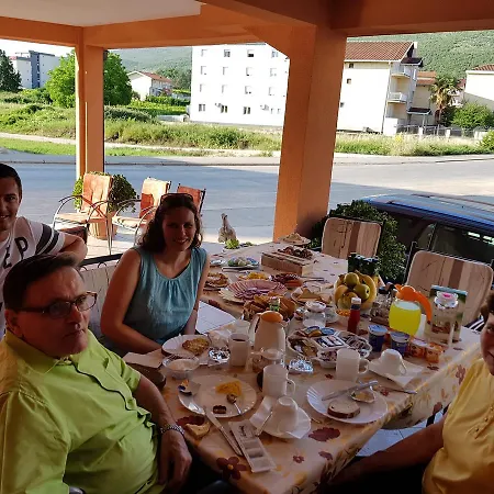 بيت ضيافة Pansion Bojic 3*